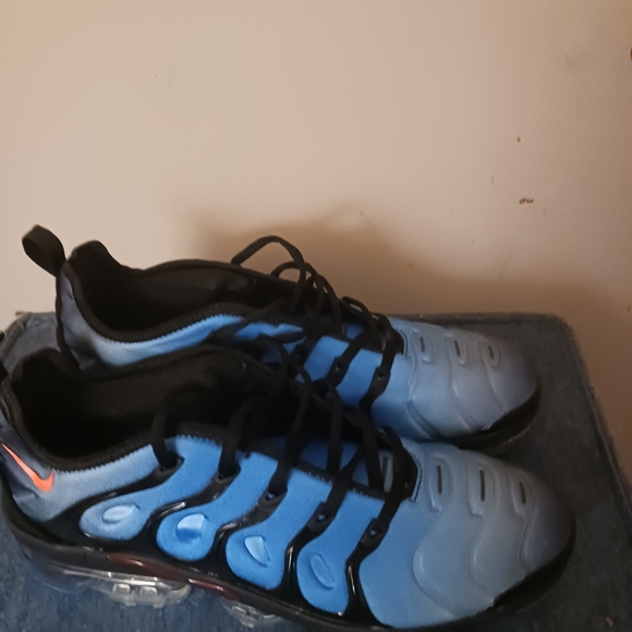 Nike Air Vapormax Plus - Picture 10 of 10